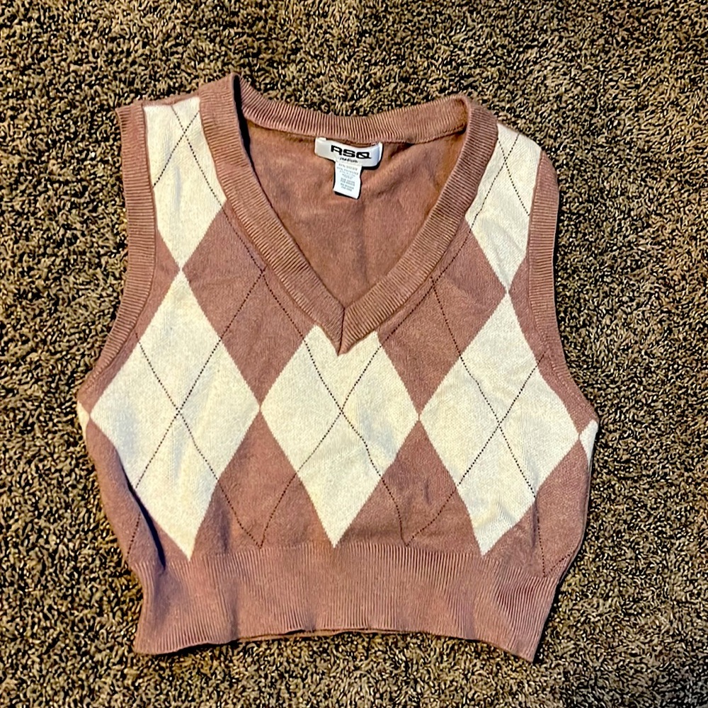RSQ mediums vest top, with brown and beige patch work!